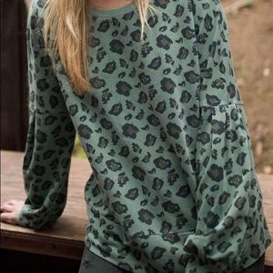 Jungle Green Leopard Sweatshirt